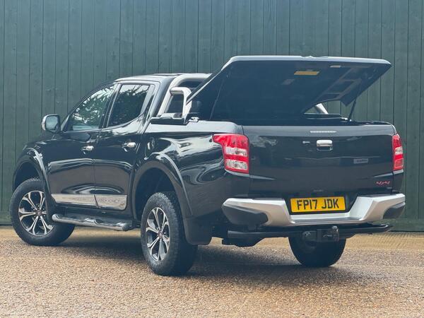 Fiat Fullback 2.4D LX Auto 4WD Euro 6 4dr (Euro 6)