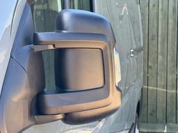 Peugeot Boxer 2.2 BlueHDi 335 Professional Premium + L2 H2 Euro 6 (s/s) 5dr at 34th