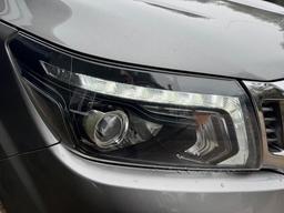 Nissan Navara 2.3 dCi Tekna Auto 4WD Euro 6 4dr at 45th