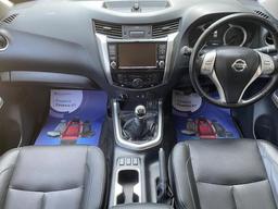 Nissan Navara 2.3 dCi Tekna 4WD Euro 6 (s/s) 4dr at 2th