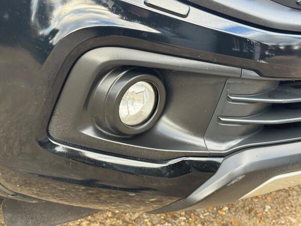 Fiat Fullback 2.4D Cross Auto 4WD Euro 6 4dr