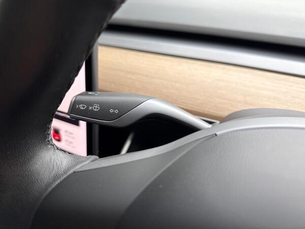 Tesla Model 3 (Dual Motor) Performance Auto 4WDE 4dr (Performance Upgrade)