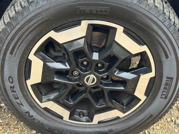 Nissan Navara 2.3 dCi Tekna Auto 4WD Euro 6 4dr