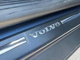Volvo V40 Cross Country 1.5 T3 Pro Auto Euro 6 (s/s) 5dr at 41th