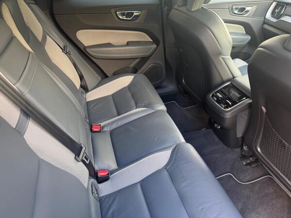 Volvo XC60 2.0 T5 R-Design Auto AWD Euro 6 (s/s) 5dr
