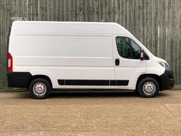Citroen Relay 2.2 BlueHDi 35 Enterprise L2 High Roof Euro 6 (s/s) 5dr at 3th