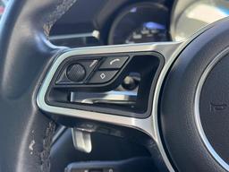 Porsche Macan 3.0 TD V6 S PDK 4WD Euro 6 (s/s) 5dr at 42th