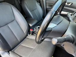 Nissan Navara 2.3 dCi Tekna Auto 4WD Euro 6 4dr at 16th