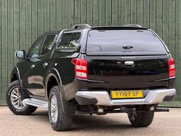 Mitsubishi L200 2.4 DI-D DC Warrior Auto 4WD Euro 6 4dr at 15th