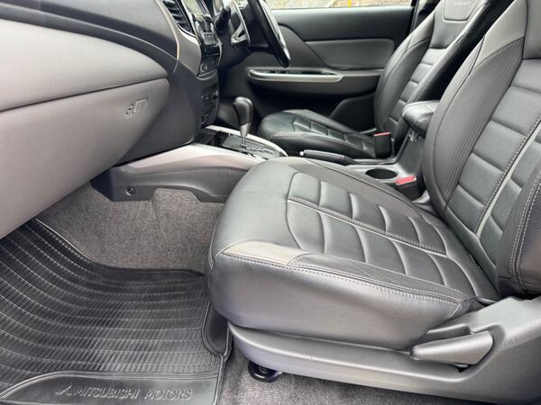 Mitsubishi L200 2.4 DI-D DC Barbarian Auto 4WD Euro 6 4dr