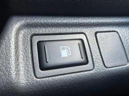 Nissan Navara 2.3 dCi Tekna Auto 4WD Euro 6 4dr at 46th