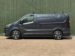 Renault Trafic 2.0 dCi Blue SL28 Sport+ L1 H1 Euro 6 (s/s) 5dr at 12th