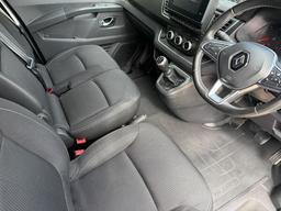 Renault Trafic 2.0 dCi Blue SL28 Sport+ L1 H1 Euro 6 (s/s) 5dr at 7th