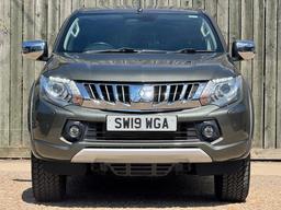 Mitsubishi L200 2.4 DI-D DC Warrior 4WD Euro 6 4dr at 6th