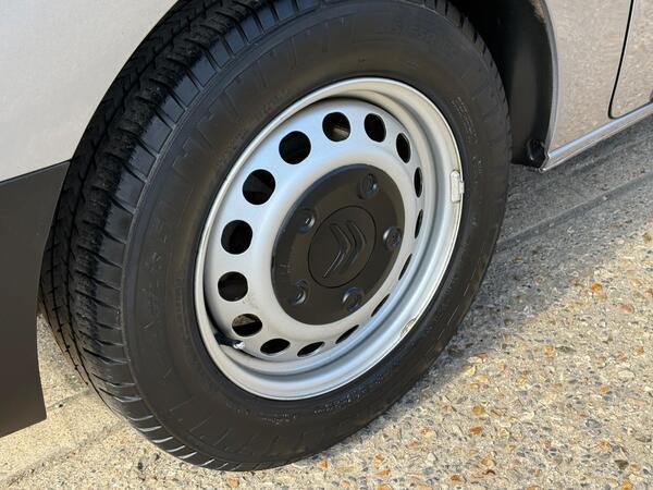 Citroen Dispatch 1.5 BlueHDi 1000 Enterprise Pro M FWD 2 Euro 6 (s/s) 6dr