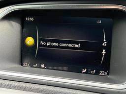 Volvo V40 2.0 D3 R-Design Edition Auto Euro 6 (s/s) 5dr at 20th