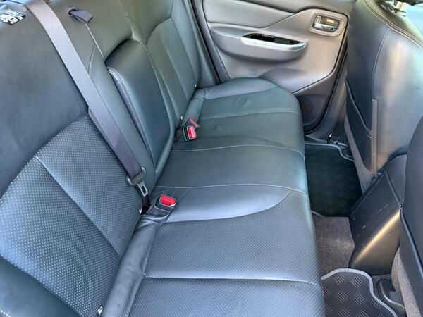 Mitsubishi L200 2.4 DI-D DC Challenger Auto 4WD Euro 6 4dr