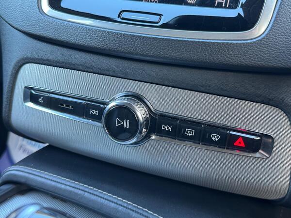 Volvo XC90 2.0 D5 PowerPulse Inscription Auto 4WD Euro 6 (s/s) 5dr