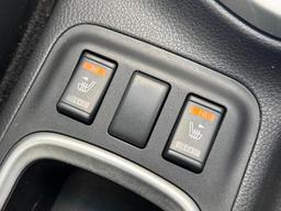 Nissan Navara 2.3 dCi Tekna 4WD Euro 5 4dr at 34th