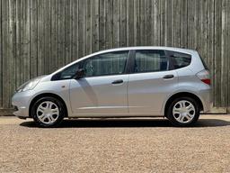 Honda Jazz 1.2 i-VTEC S Euro 5 5dr at 17th