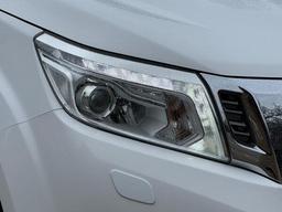 Nissan Navara 2.3 dCi Tekna 4WD Euro 6 (s/s) 4dr at 41th