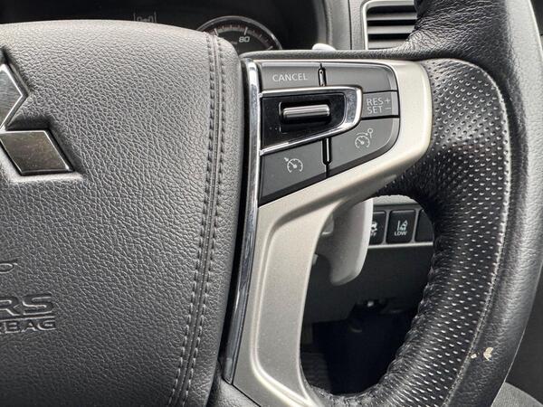 Mitsubishi L200 2.4 DI-D DC Barbarian Auto 4WD Euro 6 4dr