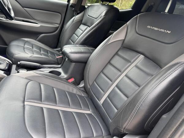 Mitsubishi L200 2.4 DI-D DC Barbarian Auto 4WD Euro 6 4dr