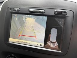 Renault Trafic 2.0 dCi ENERGY 30 Sport Crew Van EDC LWB Euro 6 (s/s) 6dr at 3th