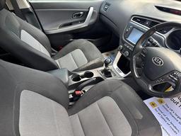 Kia Ceed 1.6 GDi 2 Euro 6 (s/s) 5dr at 11th