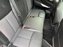 Nissan Navara 2.3 dCi N-Guard Auto 4WD Euro 6 4dr at 24th