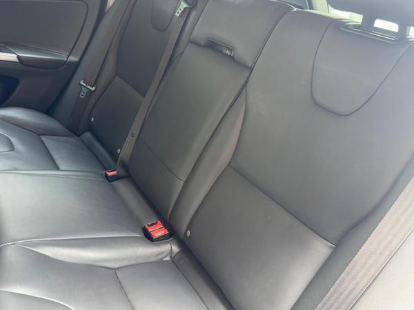 Volvo XC60 2.0 D4 SE Nav Euro 6 (s/s) 5dr