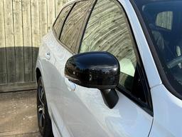 Volvo XC60 2.0 D4 R-Design Auto Euro 6 (s/s) 5dr at 41th