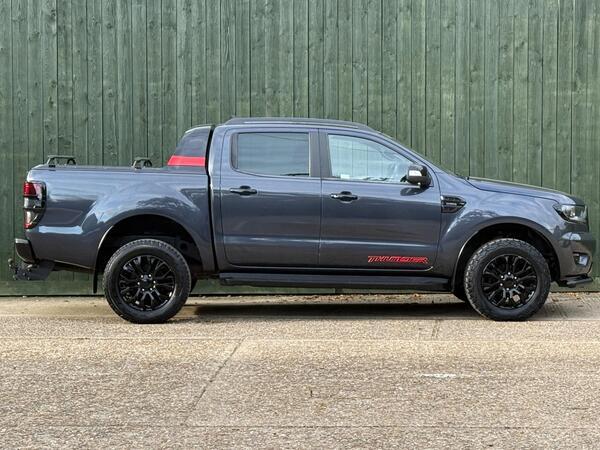 Ford Ranger 2.0 EcoBlue Thunder Pickup Double Cab 4dr Diesel Auto 4WD Euro 6 (s/s) (213 ps)