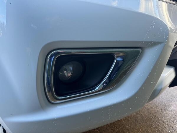 Nissan Navara 2.3 dCi Tekna 4WD Euro 6 (s/s) 4dr