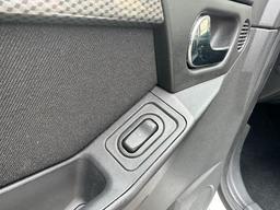 Vauxhall Meriva 1.6i 16v Club 5dr at 36th