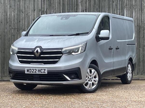 Renault Trafic 2.0 dCi Blue SL28 Sport L1 H1 Euro 6 (s/s) 5dr