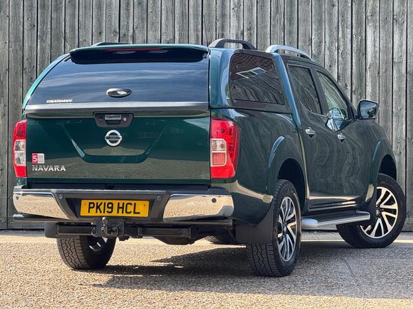 Nissan Navara 2.3 dCi Tekna 4WD Euro 6 (s/s) 4dr
