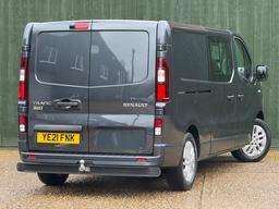 Renault Trafic 2.0 dCi ENERGY 30 Sport Crew Van EDC LWB Euro 6 (s/s) 6dr at 24th