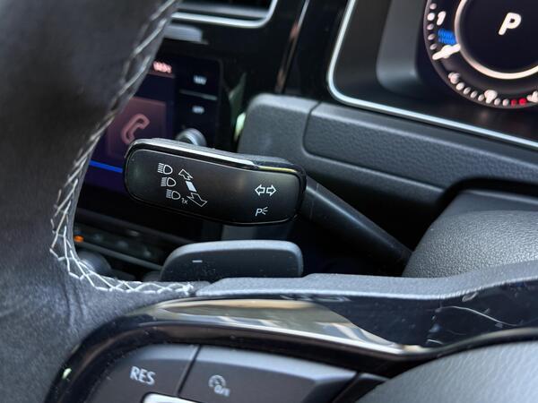 Volkswagen Golf 2.0 TSI R DSG 4Motion Euro 6 (s/s) 5dr