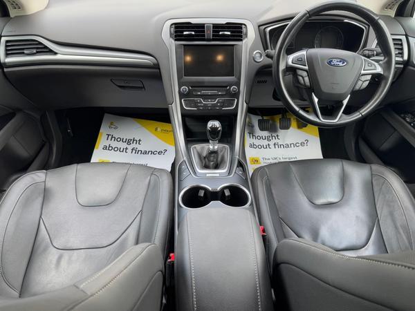 Ford Mondeo 2.0 TDCi Titanium Edition Euro 6 (s/s) 5dr