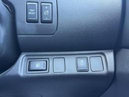 Nissan Navara 2.3 dCi Tekna Auto 4WD Euro 6 4dr at 26th