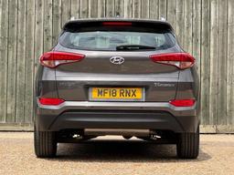 Hyundai TUCSON 1.7 CRDi Blue Drive SE Nav Euro 6 (s/s) 5dr at 15th