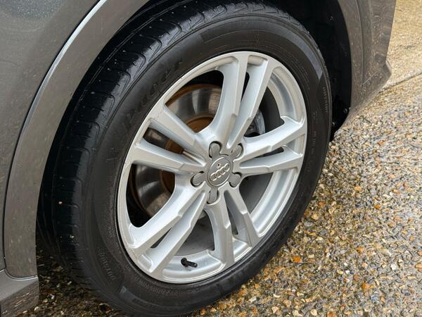 Audi Q3 1.4 TFSI CoD S line Edition S Tronic Euro 6 (s/s) 5dr