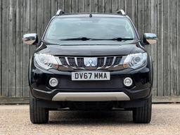 Mitsubishi L200 2.4 DI-D DC Barbarian Auto 4WD Euro 6 4dr at 4th