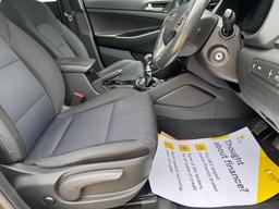 Hyundai TUCSON 1.7 CRDi Blue Drive SE Nav Euro 6 (s/s) 5dr at 42th