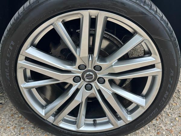 Volvo XC60 2.0 D4 R-Design Pro Auto AWD Euro 6 (s/s) 5dr