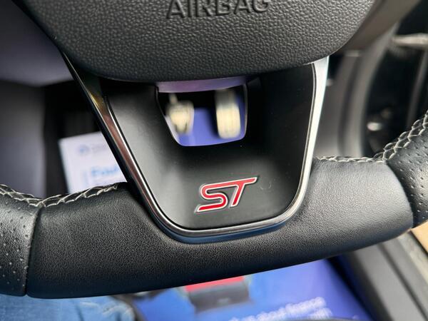 Ford Fiesta 1.5T EcoBoost ST-3 Euro 6 (s/s) 3dr