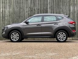 Hyundai TUCSON 1.7 CRDi Blue Drive SE Nav Euro 6 (s/s) 5dr at 14th
