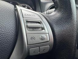 Nissan Navara 2.3 dCi N-Guard Auto 4WD Euro 6 4dr at 20th