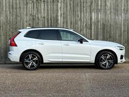 Volvo XC60 2.0 D4 R-Design Auto Euro 6 (s/s) 5dr at 21th